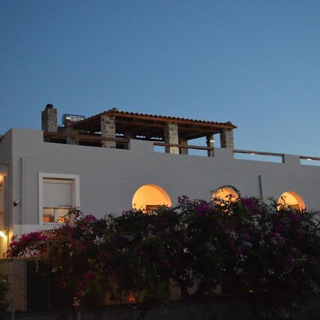 United Blue Resorts - White Sand Karteros Esterno foto