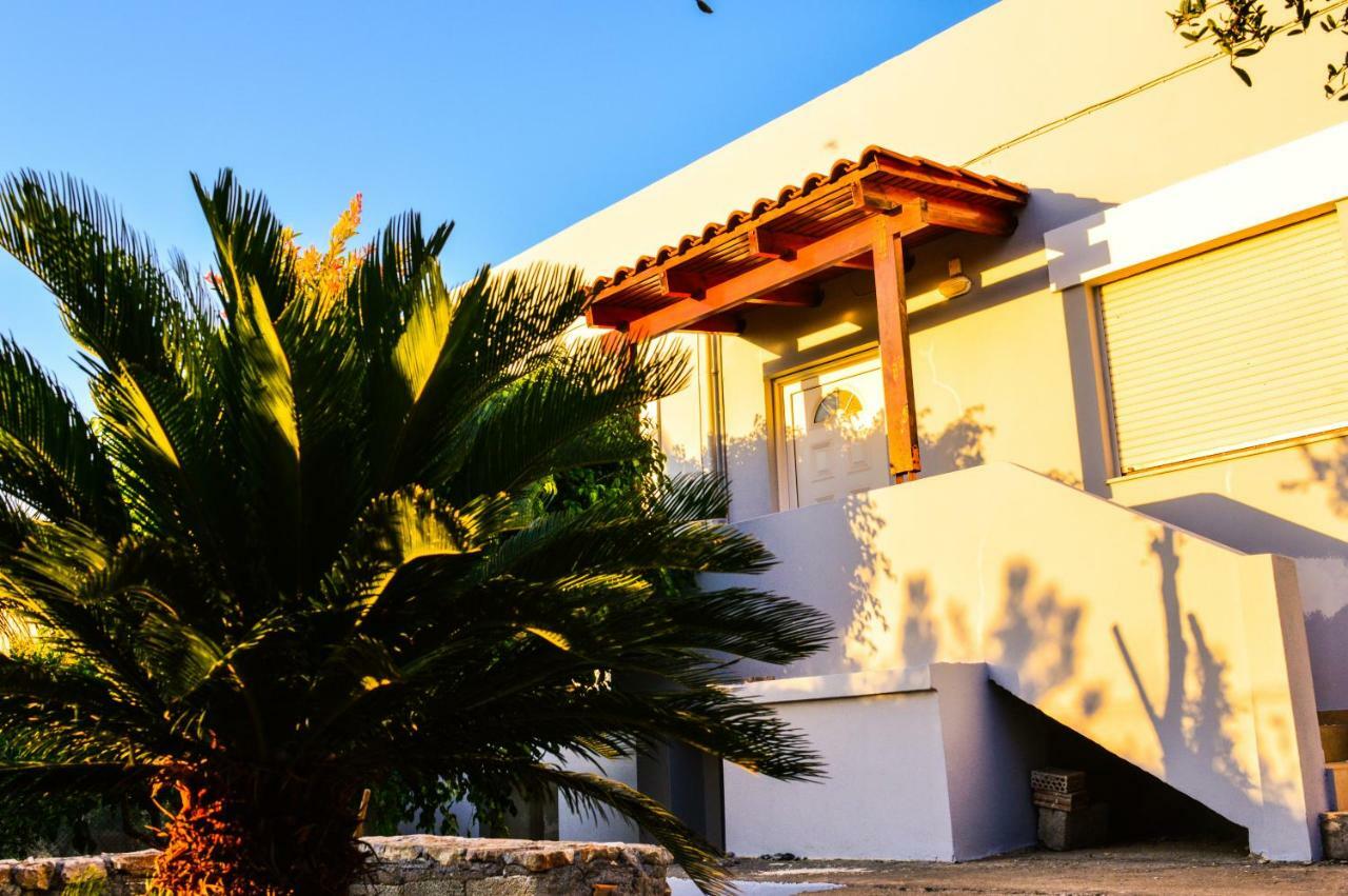 United Blue Resorts - White Sand Karteros Esterno foto